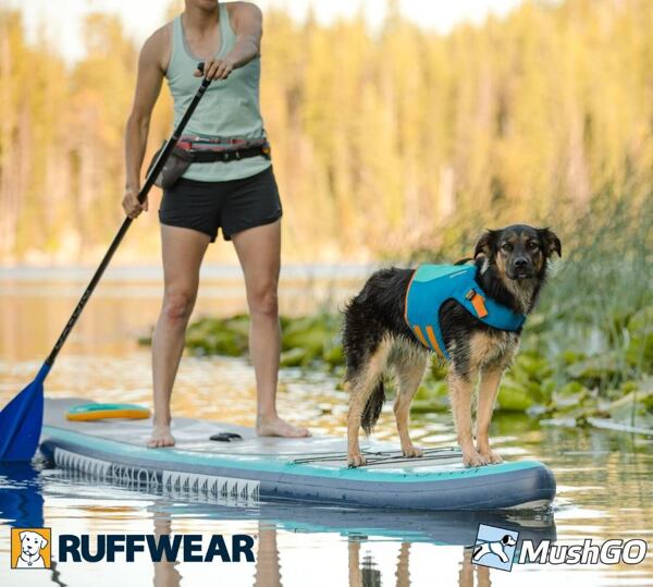 Plovací vesta Ruffwear Float Coat, paddleboarding